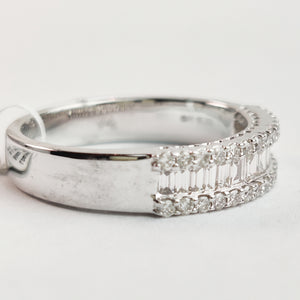 
                  
                    0.61 Carat Natural Diamonds Ring In 14k White Gold
                  
                